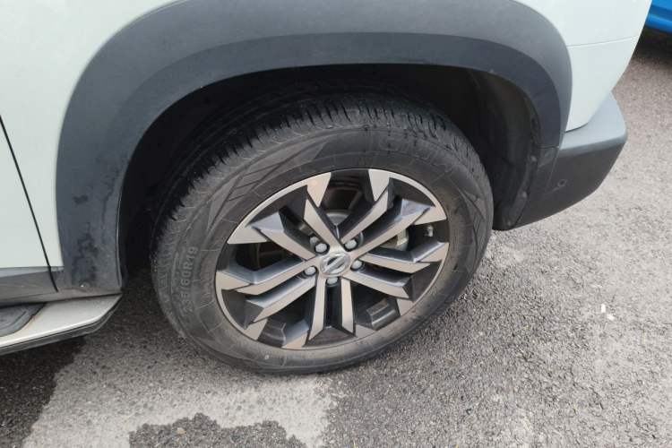 Used Haval DARGO 2021 1.5T DCT Two-Wheel Drive "Mǎquǎn" Edition Right Front Wheel Hub