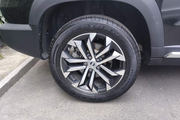 Used Haval DARGO 2021 2.0T DCT Two-Wheel Drive Chinese Mastiff Edition Right Front Wheel Hub