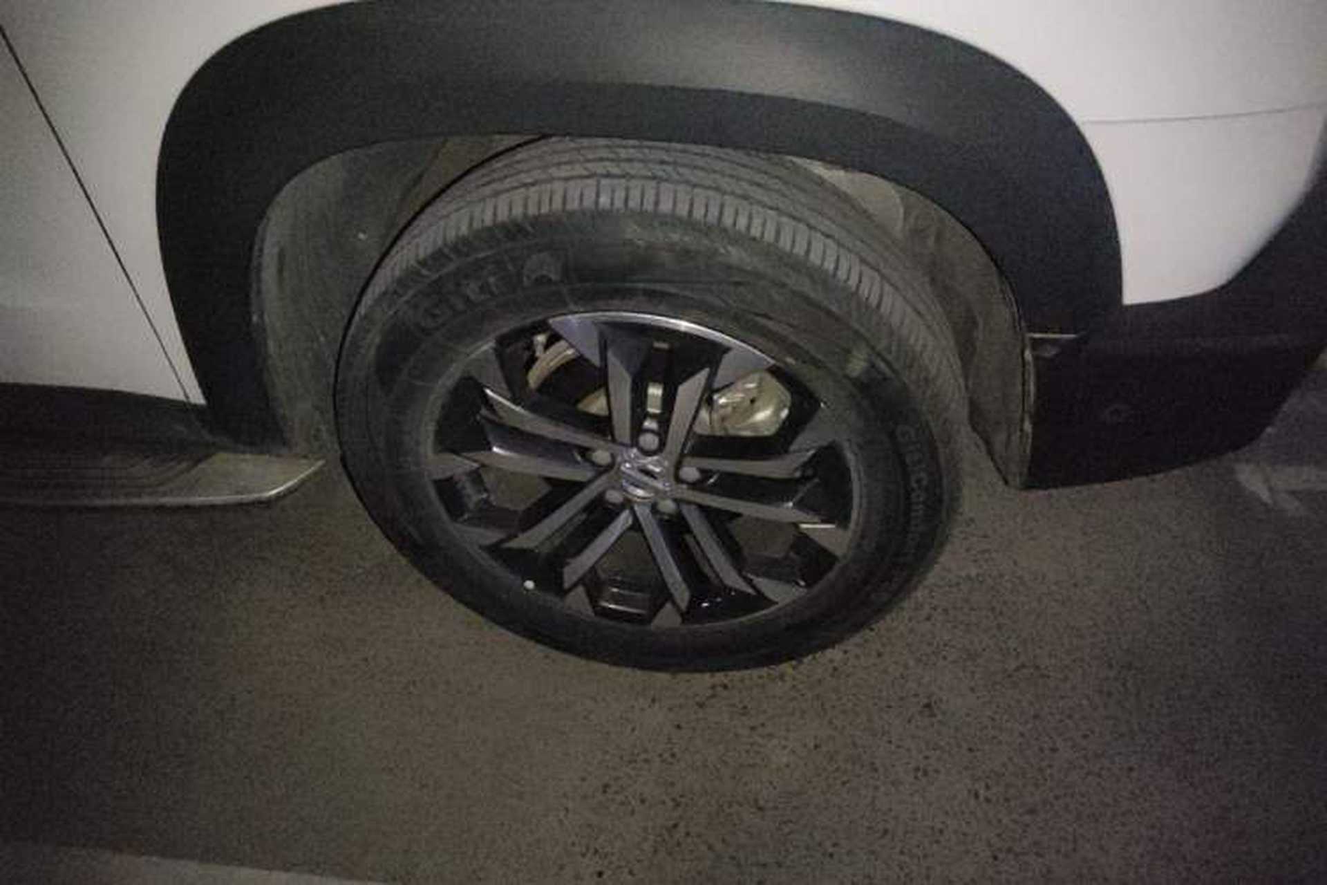 Used Haval DARGO 2021 Revised Version 1.5T DCT Two-Wheel Drive "Mǎquǎn" Edition Right Front Wheel Hub