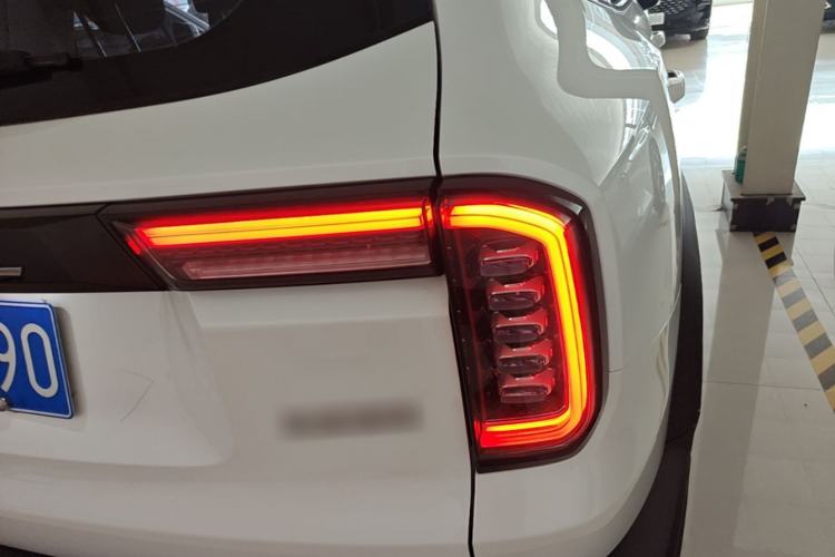Used Haval DARGO 2021 1.5T DCT Two-Wheel Drive Border Collie - Wangcai Edition Right Rear Taillight