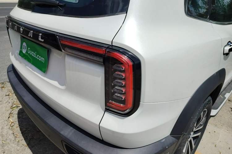 Used Haval DARGO 2021 1.5T DCT Two-Wheel Drive "Mǎquǎn" Edition Right Rear Taillight