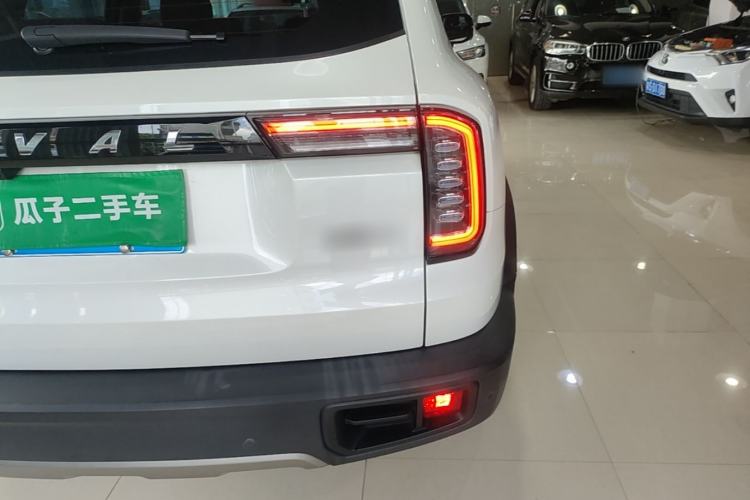 Used Haval DARGO 2021 1.5T DCT Two-Wheel Drive Labrador Edition Right Rear Taillight