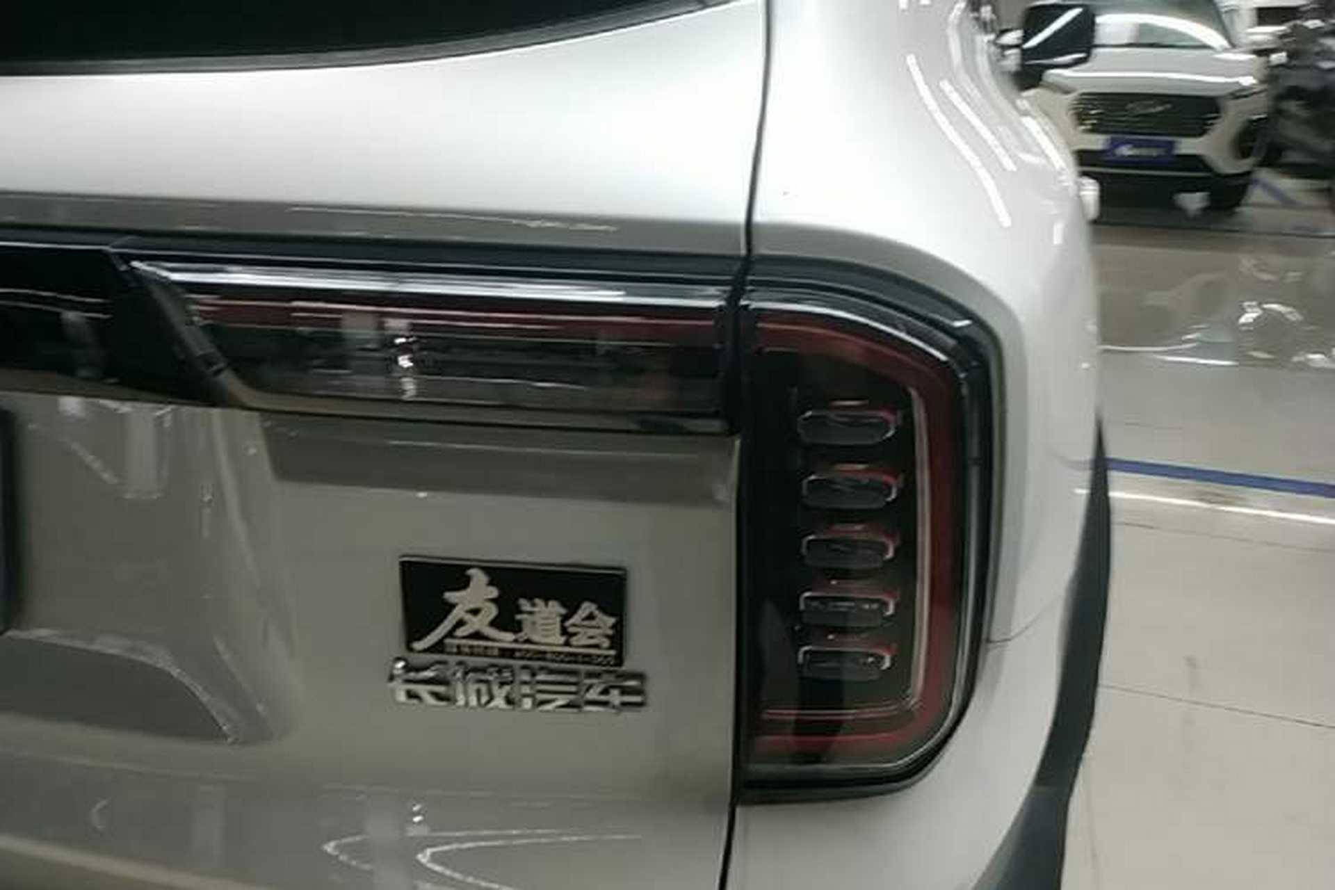 Used Haval DARGO 2021 1.5T DCT Two-Wheel Drive Border Collie Edition Right Rear Taillight