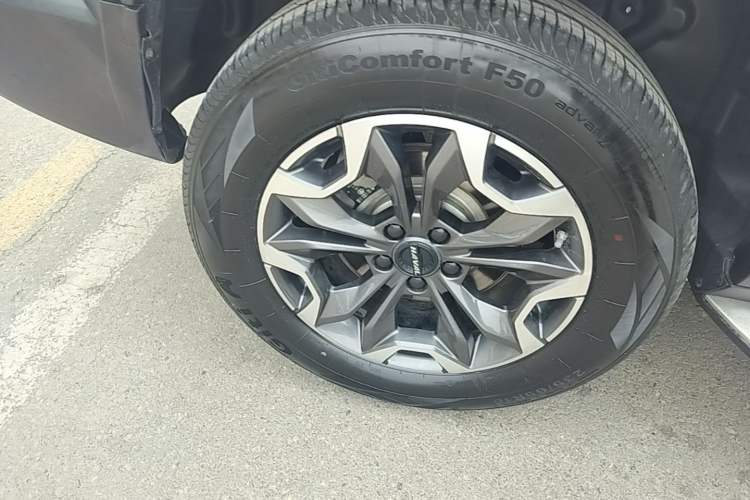 Used Haval DARGO 2021 2.0T DCT 4x4 Chinese Rural Dog Edition Right Rear Wheel Hub