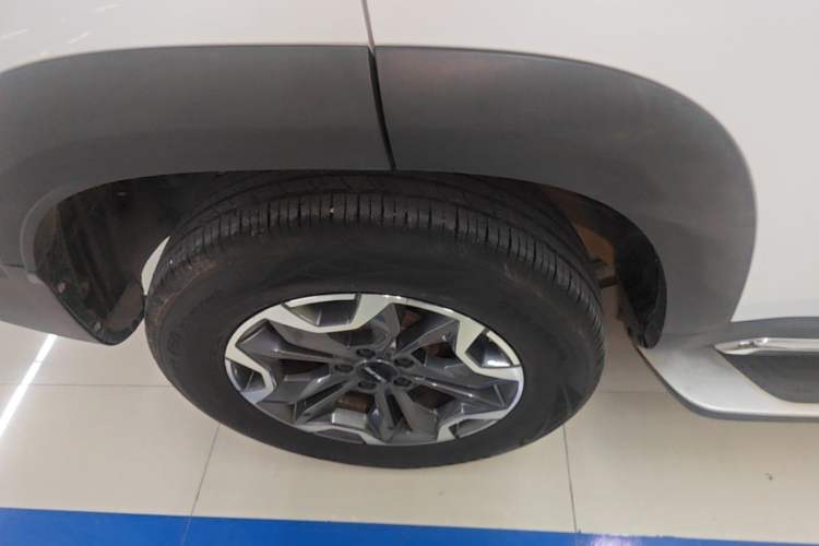 Used Haval DARGO 2021 2.0T DCT 4x4 Chinese Rural Dog Edition Right Rear Wheel Hub