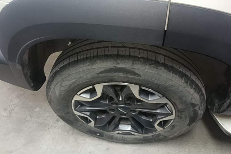 Used Haval DARGO 2021 2.0T DCT 4x4 Chinese Rural Dog Edition Right Rear Wheel Hub