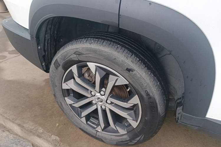 Used Haval DARGO 2021 1.5T DCT Two-Wheel Drive Border Collie Edition Right Rear Wheel Hub
