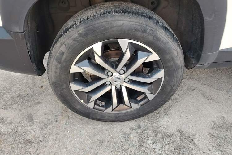 Used Haval DARGO 2021 1.5T DCT Two-Wheel Drive Border Collie Edition Right Rear Wheel Hub