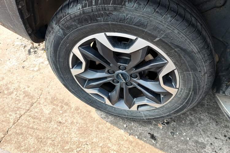 Used Haval DARGO 2021 2.0T DCT 4x4 Chinese Rural Dog Edition Right Rear Wheel Hub