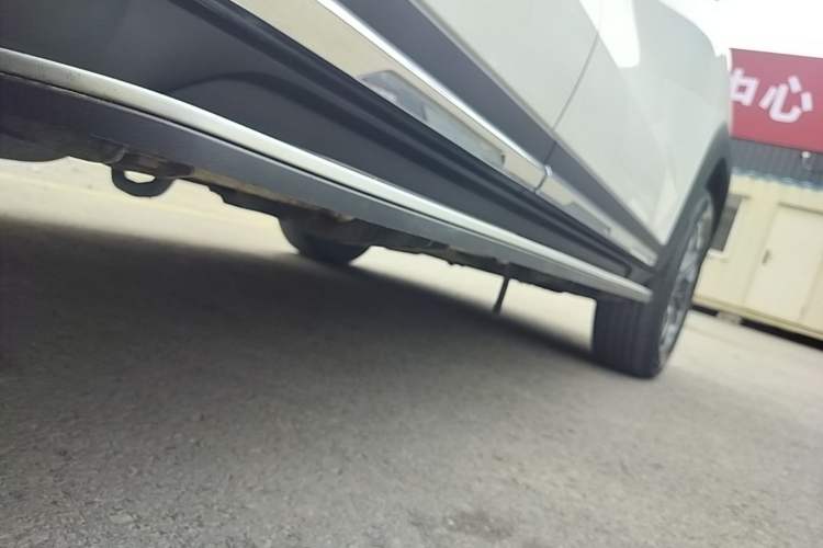 Used Haval DARGO 2021 2.0T DCT 4x4 Chinese Rural Dog Edition Right Side Sill