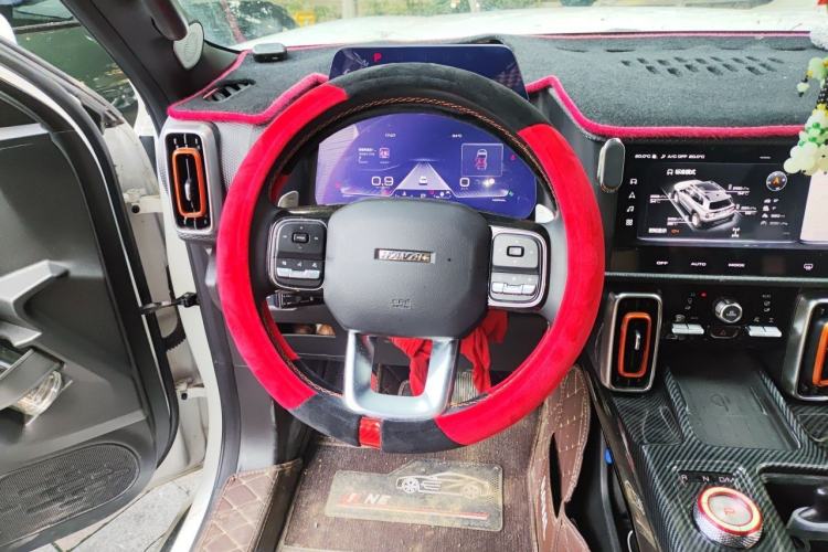 Used Haval DARGO 2021 2.0T DCT 4x4 Chinese Rural Dog Edition Steering Wheel