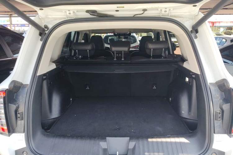 Used Haval DARGO 2021 1.5T DCT Two-Wheel Drive Border Collie Edition Trunk