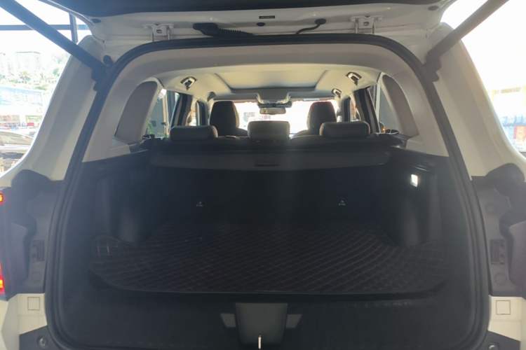 Used Haval DARGO 2021 1.5T DCT Two-Wheel Drive "Mǎquǎn" Edition Trunk