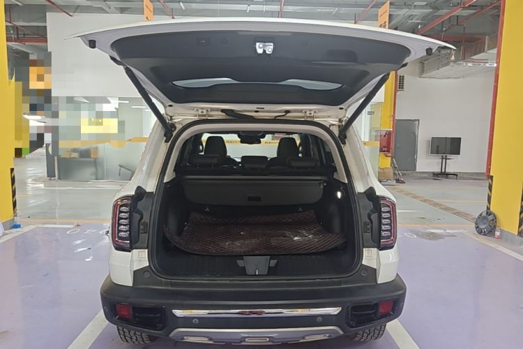 Used Haval DARGO 2021 Revised Version 2.0T DCT Four-Wheel Drive "Hao Tian Que" Edition Trunk