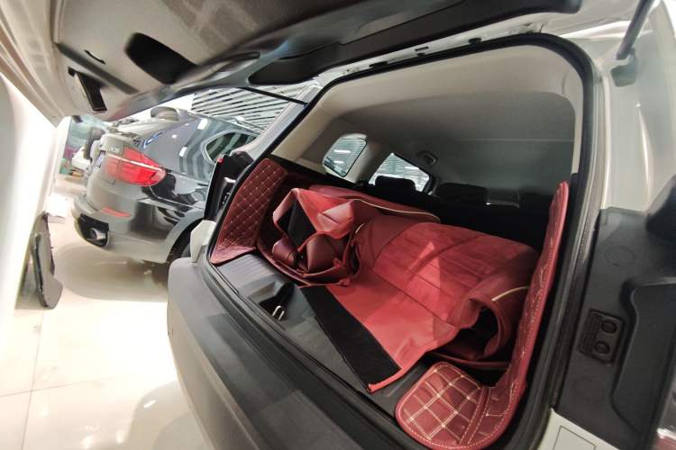 Used Haval DARGO 2021 1.5T DCT Two-Wheel Drive Husky Edition Trunk