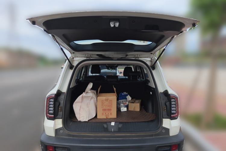 Used Haval DARGO 2021 1.5T DCT Two-Wheel Drive Labrador Edition Trunk