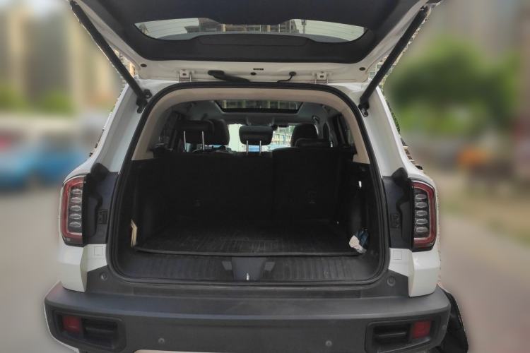 Used Haval DARGO 2021 Revised Version 1.5T DCT Two-Wheel Drive "Mǎquǎn" Edition Trunk