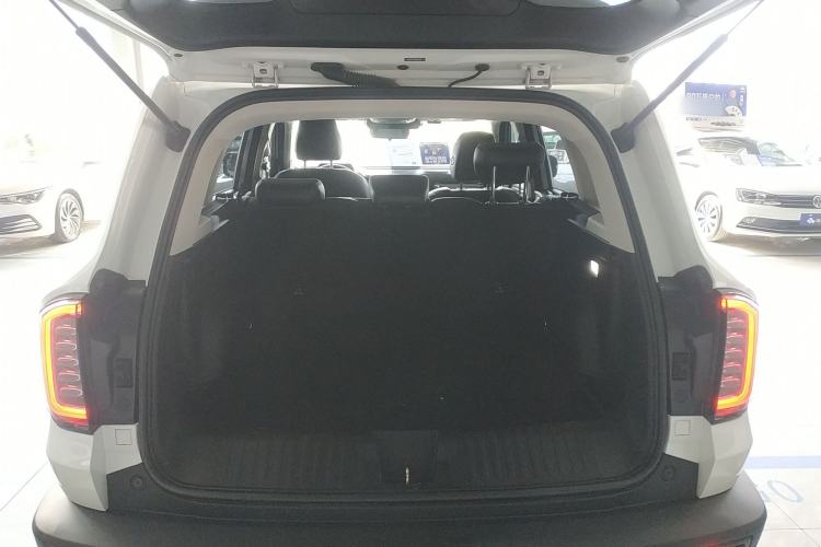 Used Haval DARGO 2021 1.5T DCT Two-Wheel Drive Labrador Edition Trunk