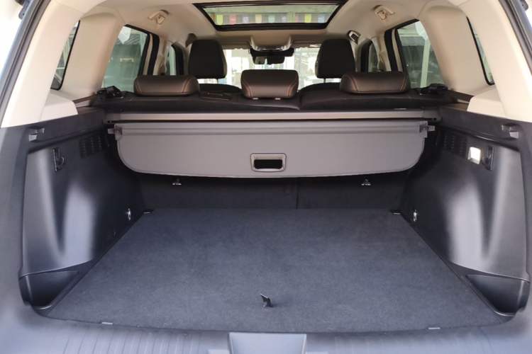 Used Haval DARGO 2021 1.5T DCT Two-Wheel Drive Border Collie Edition Trunk