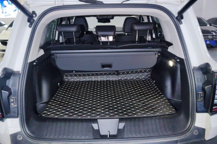 Used Haval DARGO 2021 Revised Version 2.0T DCT Four-Wheel Drive "Hao Tian Que" Edition Trunk