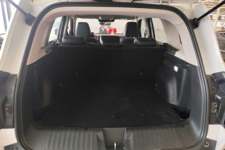 Used Haval DARGO 2021 1.5T DCT Two-Wheel Drive Labrador Edition Trunk
