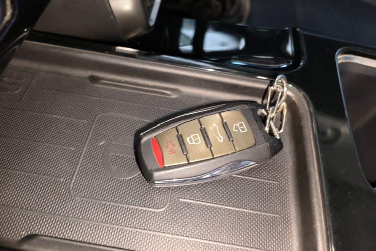 Used Haval DARGO 2021 1.5T DCT Two-Wheel Drive "Mǎquǎn" Edition Vehicle Key