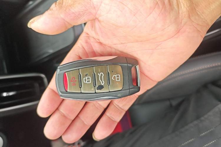 Used Haval DARGO 2021 2.0T DCT All-Wheel-Drive "Hao Tian Quan" Edition Vehicle Key