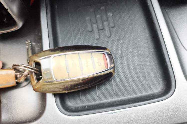 Used Haval DARGO 2021 1.5T DCT Two-Wheel Drive Husky Edition Vehicle Key