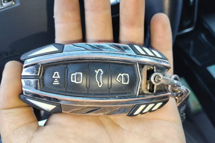 Used Haval DARGO 2021 2.0T DCT Two-Wheel Drive Chinese Mastiff Edition Vehicle Key