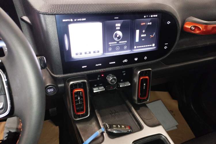 Used Haval DARGO 2021 1.5T DCT Two-Wheel Drive Labrador Edition Audio And AC Panel