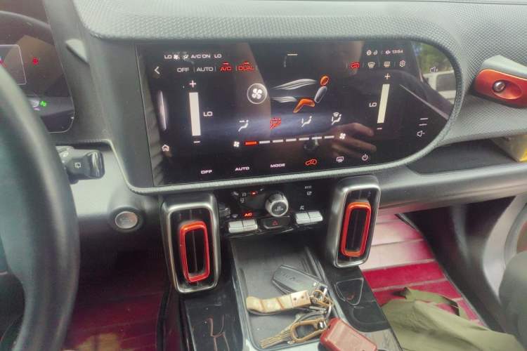 Used Haval DARGO 2021 1.5T DCT Two-Wheel Drive Border Collie Edition Audio And AC Panel