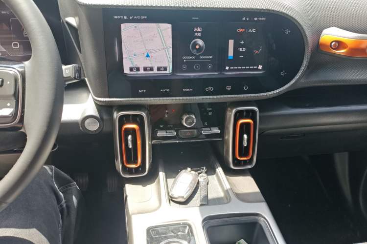 Used Haval DARGO 2021 1.5T DCT Two-Wheel Drive Labrador Edition Audio And AC Panel