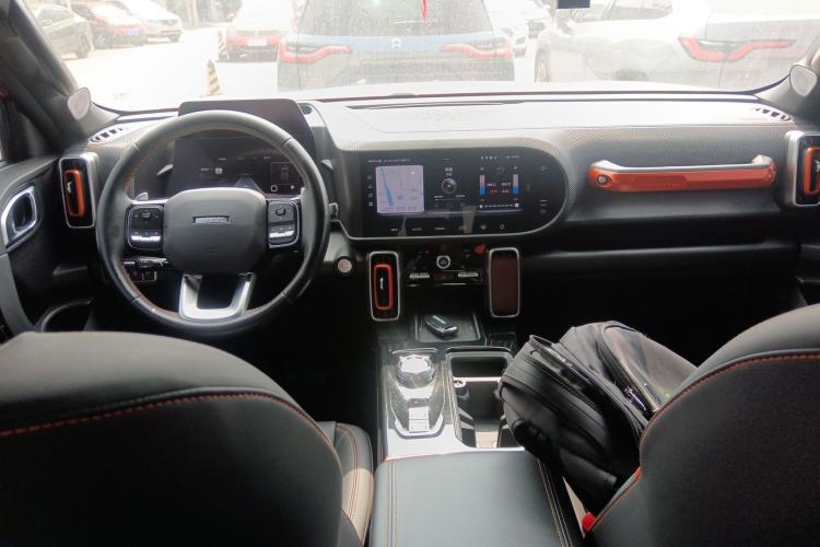 Used Haval DARGO 2021 1.5T DCT Two-Wheel Drive Border Collie Edition Center Console