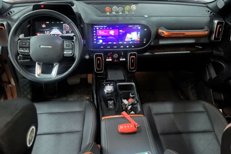 Used Haval DARGO 2021 1.5T DCT Two-Wheel Drive "Mǎquǎn" Edition Center Console