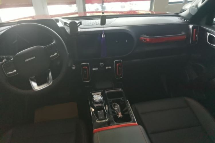 Used Haval DARGO 2021 1.5T DCT Two-Wheel Drive Border Collie Edition Center Console