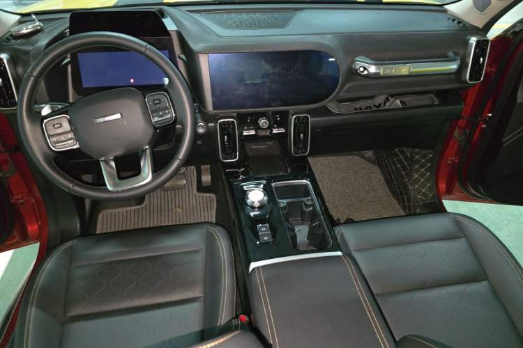 Used Haval DARGO 2021 1.5T DCT Two-Wheel Drive "Mǎquǎn" Edition Center Console