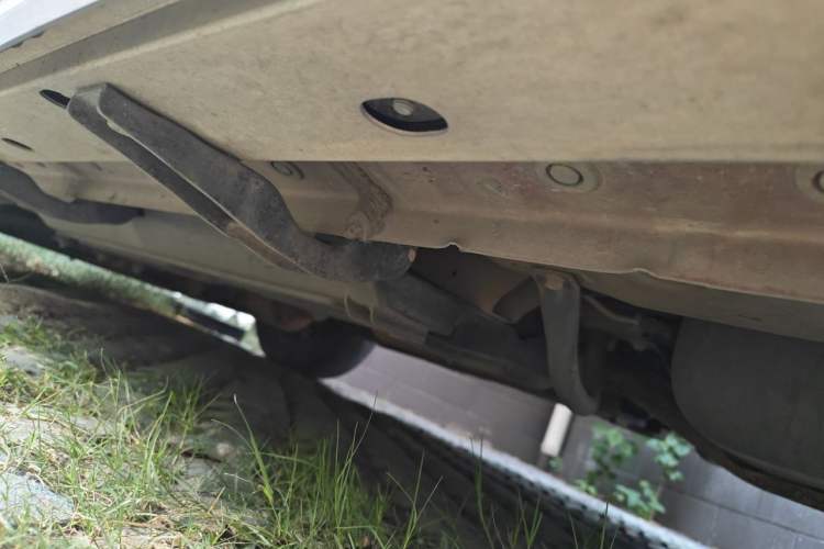Used Haval DARGO 2021 2.0T DCT All-Wheel-Drive "Hao Tian Quan" Edition Chassis Rear Left