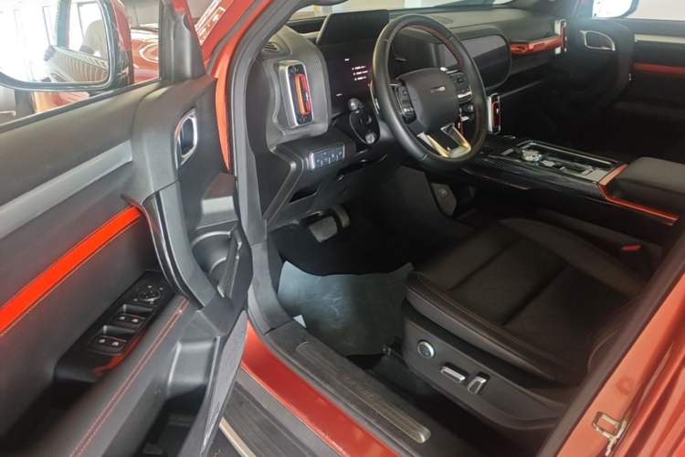 Used Haval DARGO 2021 2.0T DCT 4x4 Chinese Rural Dog Edition Driver Seat