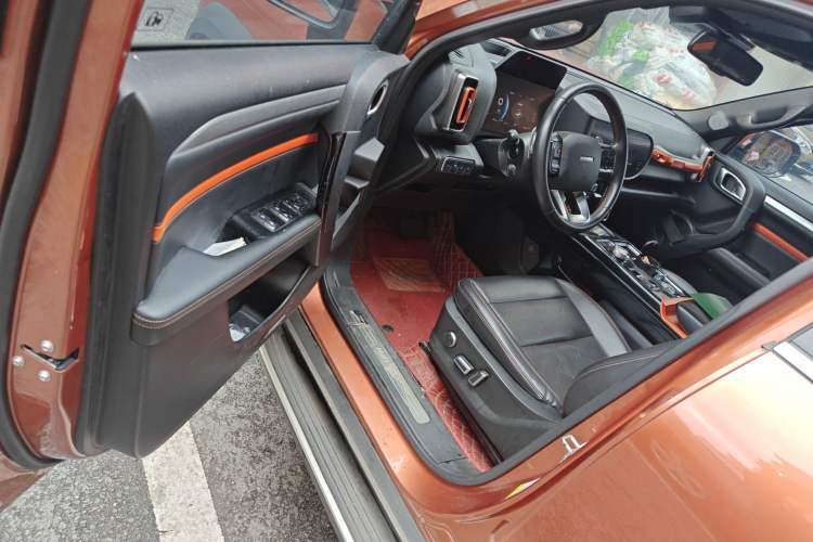 Used Haval DARGO 2021 1.5T DCT Two-Wheel Drive "Mǎquǎn" Edition Driver Seat