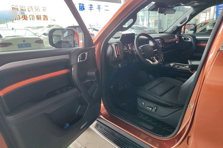 Used Haval DARGO 2021 2.0T DCT 4x4 Chinese Rural Dog Edition Driver Seat