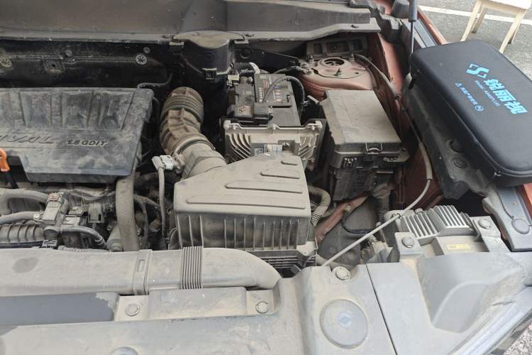 Used Haval DARGO 2021 1.5T DCT Two-Wheel Drive "Mǎquǎn" Edition Engine Bay Left