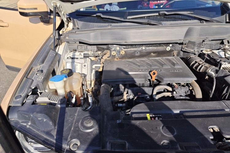Used Haval DARGO 2021 1.5T DCT Two-Wheel Drive Husky Edition Engine Bay Right