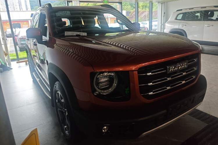 Used Haval DARGO 2021 2.0T DCT 4x4 Chinese Rural Dog Edition Front Right 45 Deg