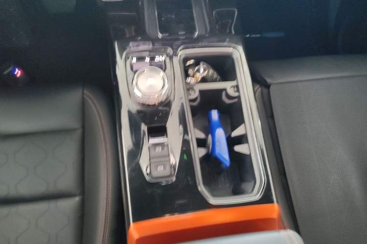Used Haval DARGO 2021 2.0T DCT 4x4 Chinese Rural Dog Edition Gear Lever