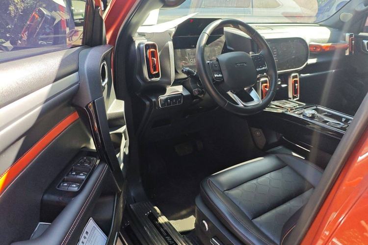 Used Haval DARGO 2021 2.0T DCT 4x4 Chinese Rural Dog Edition Interior 3