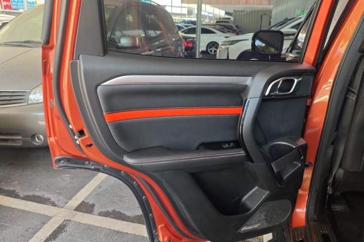 Used Haval DARGO 2021 2.0T DCT 4x4 Chinese Rural Dog Edition Interior 8