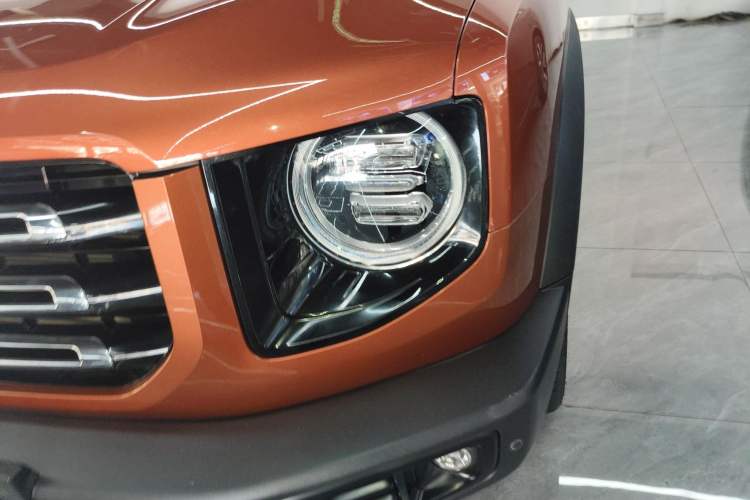 Used Haval DARGO 2021 1.5T DCT Two-Wheel Drive Border Collie - Wangcai Edition Left Front Headlight
