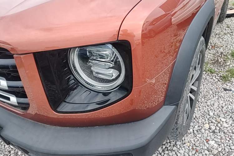 Used Haval DARGO 2021 1.5T DCT Two-Wheel Drive Border Collie Edition Left Front Headlight