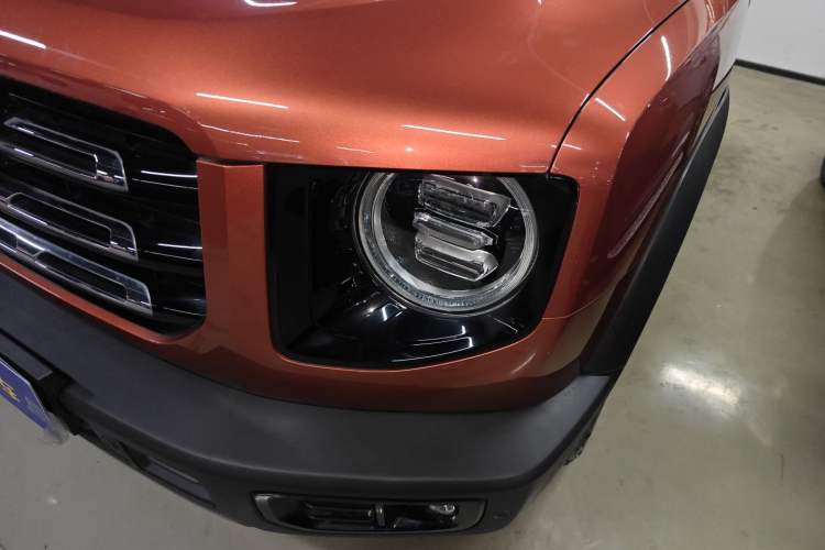 Used Haval DARGO 2021 2.0T DCT All-Wheel-Drive "Hao Tian Quan" Edition Left Front Headlight