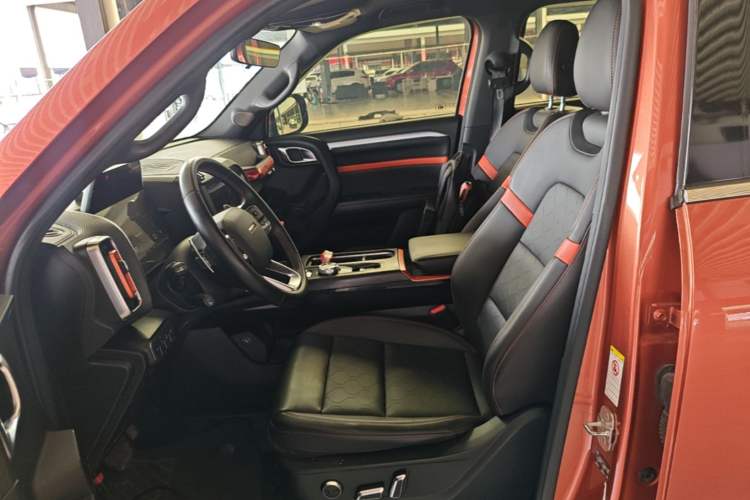 Used Haval DARGO 2021 2.0T DCT Two-Wheel Drive Chinese Mastiff Edition Left Front Seat